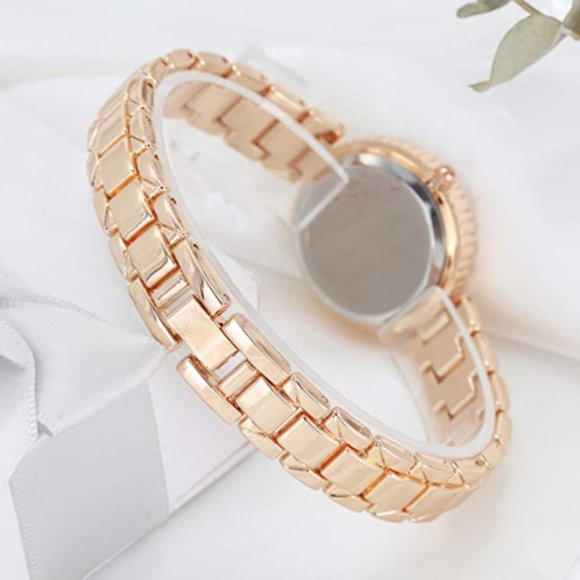 Crystal Watch And Bracelet Set - Picture 4 of 5